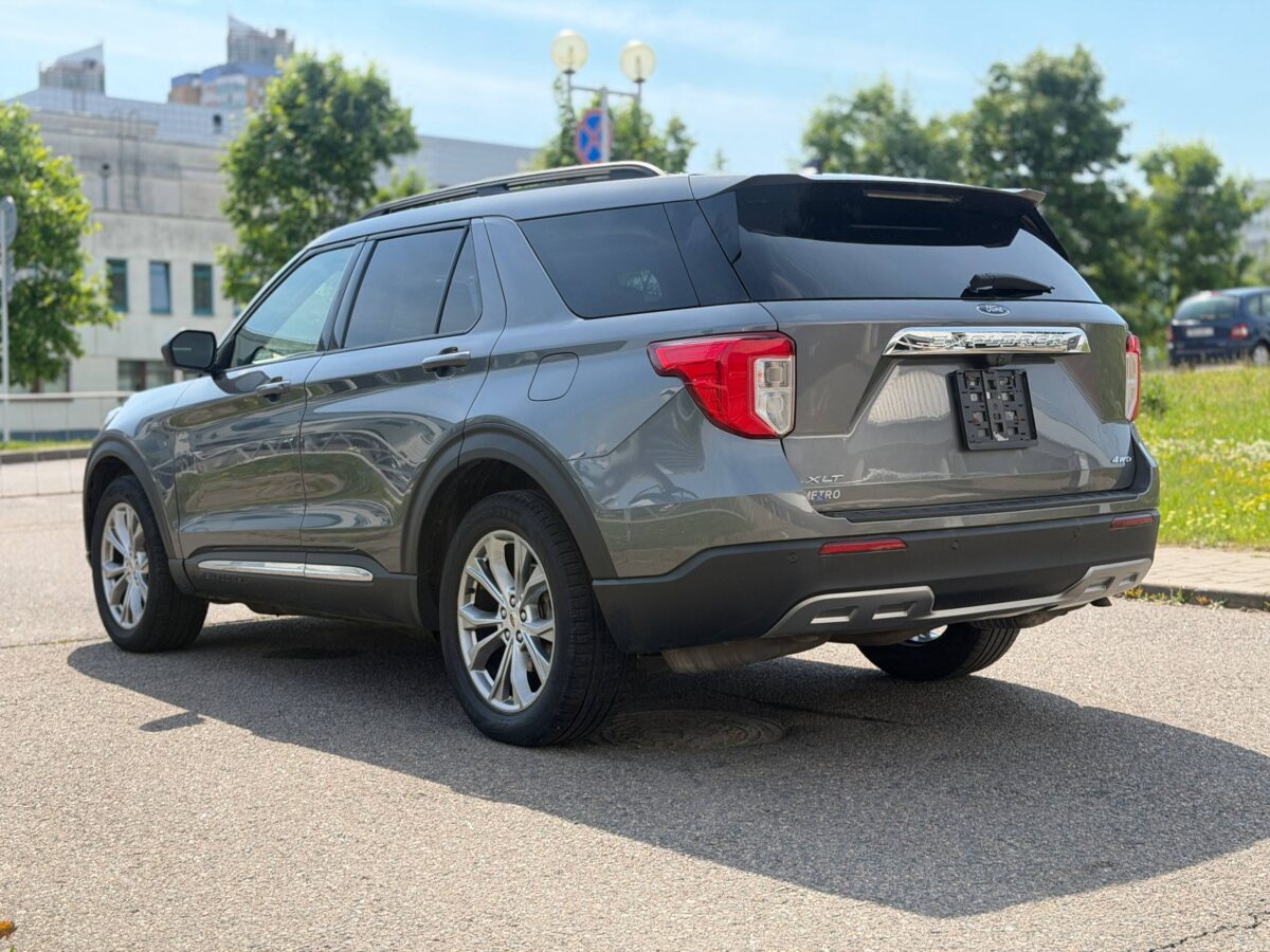 Ford Explorer $photo_id