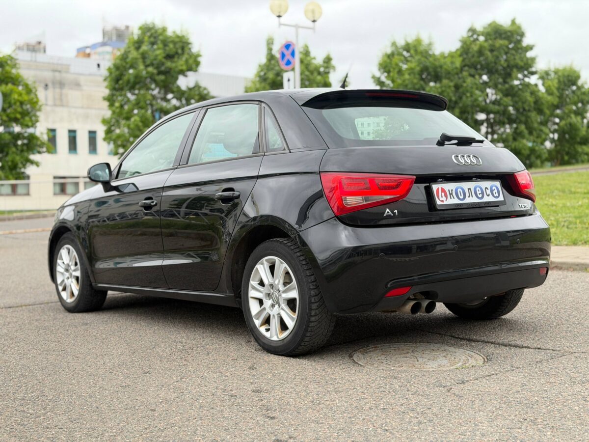Audi A1 SPORTBACK $photo_id
