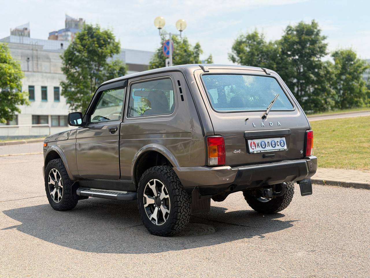 LADA NIVA LEGEND $photo_id