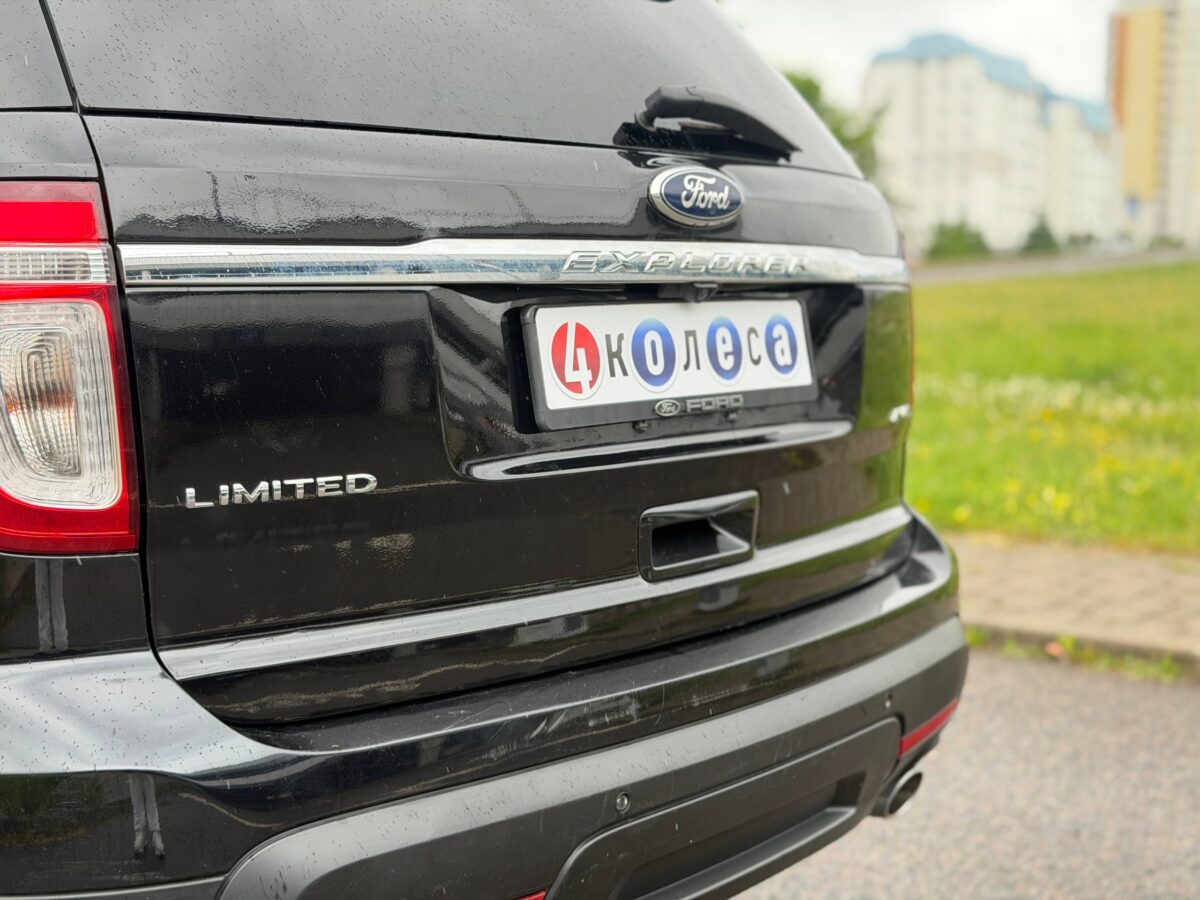 Ford Explorer $photo_id