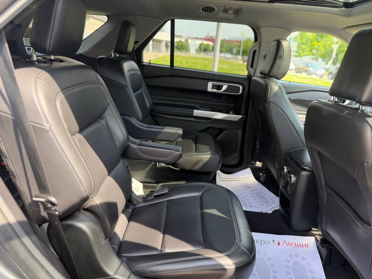 Ford Explorer $photo_id