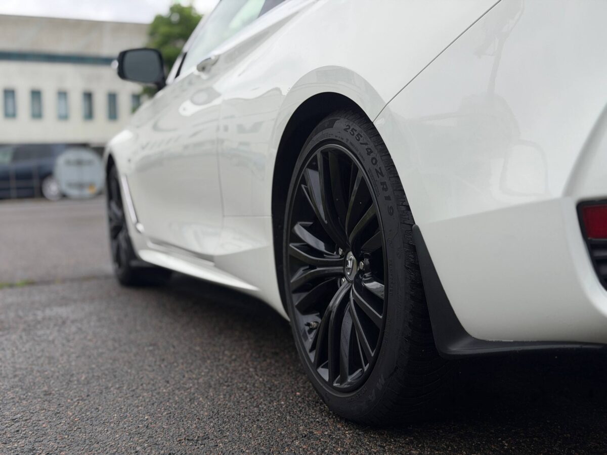 Infiniti Q60 $photo_id