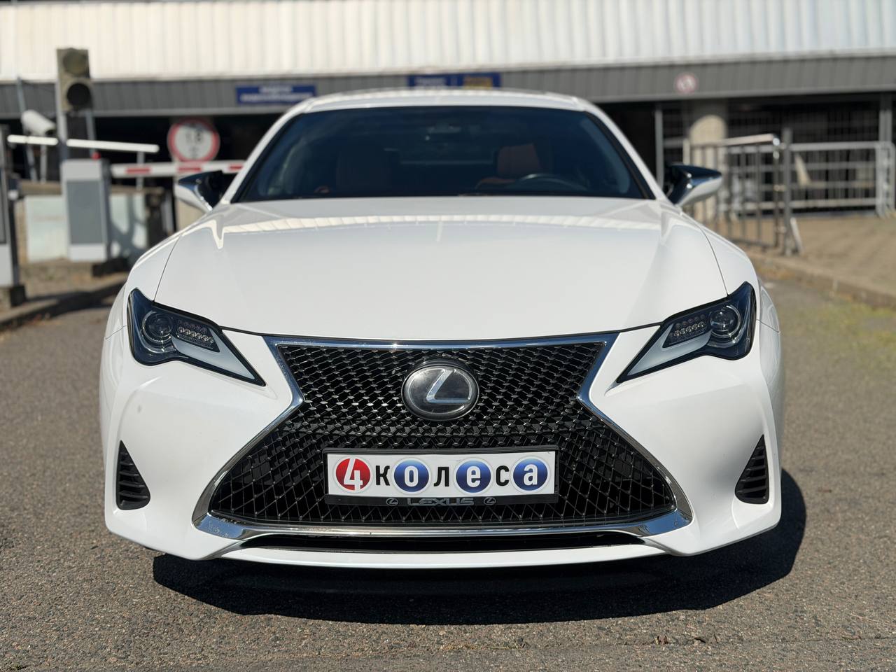 Lexus RC 300 $photo_id