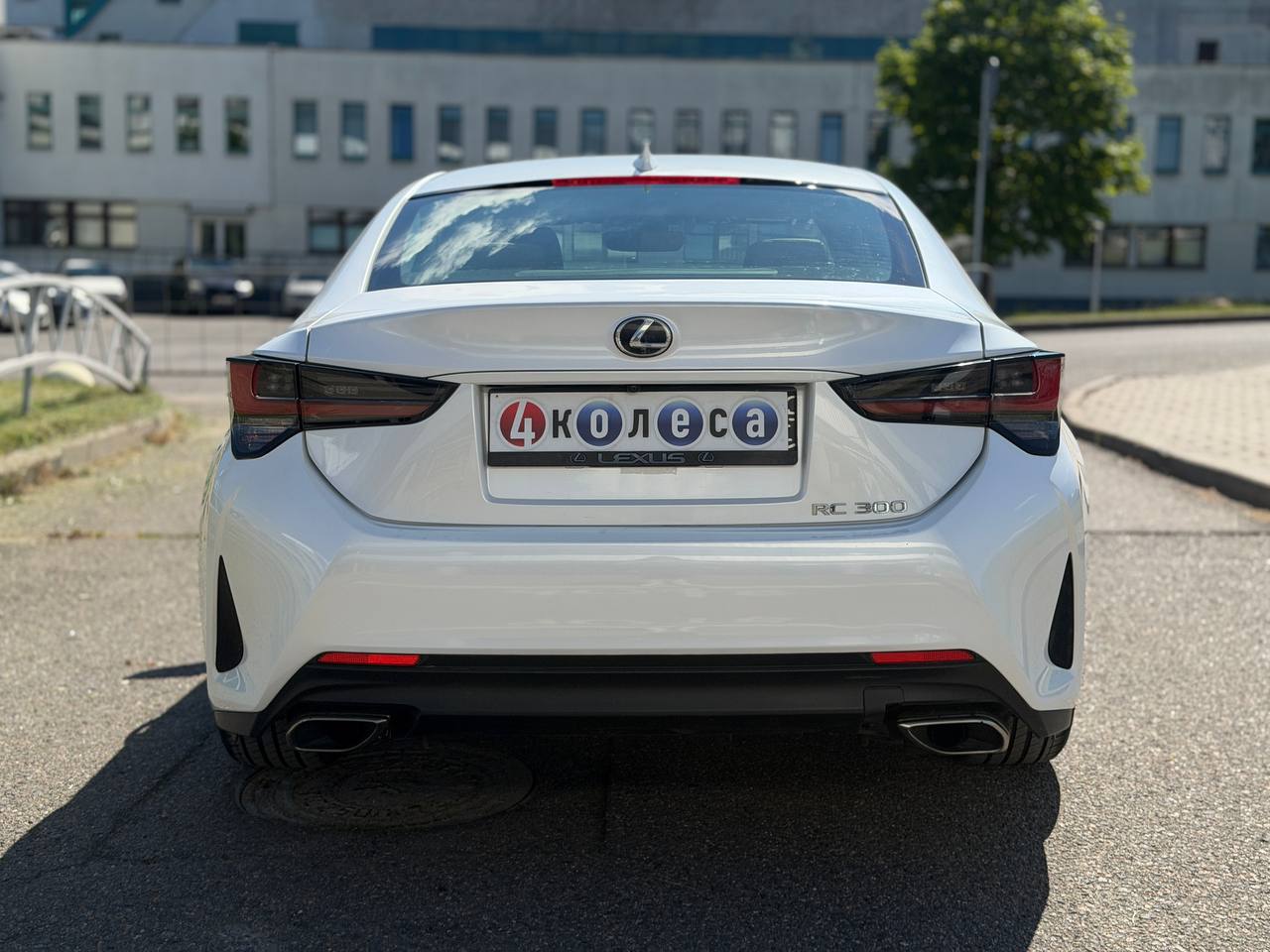 Lexus RC 300 $photo_id