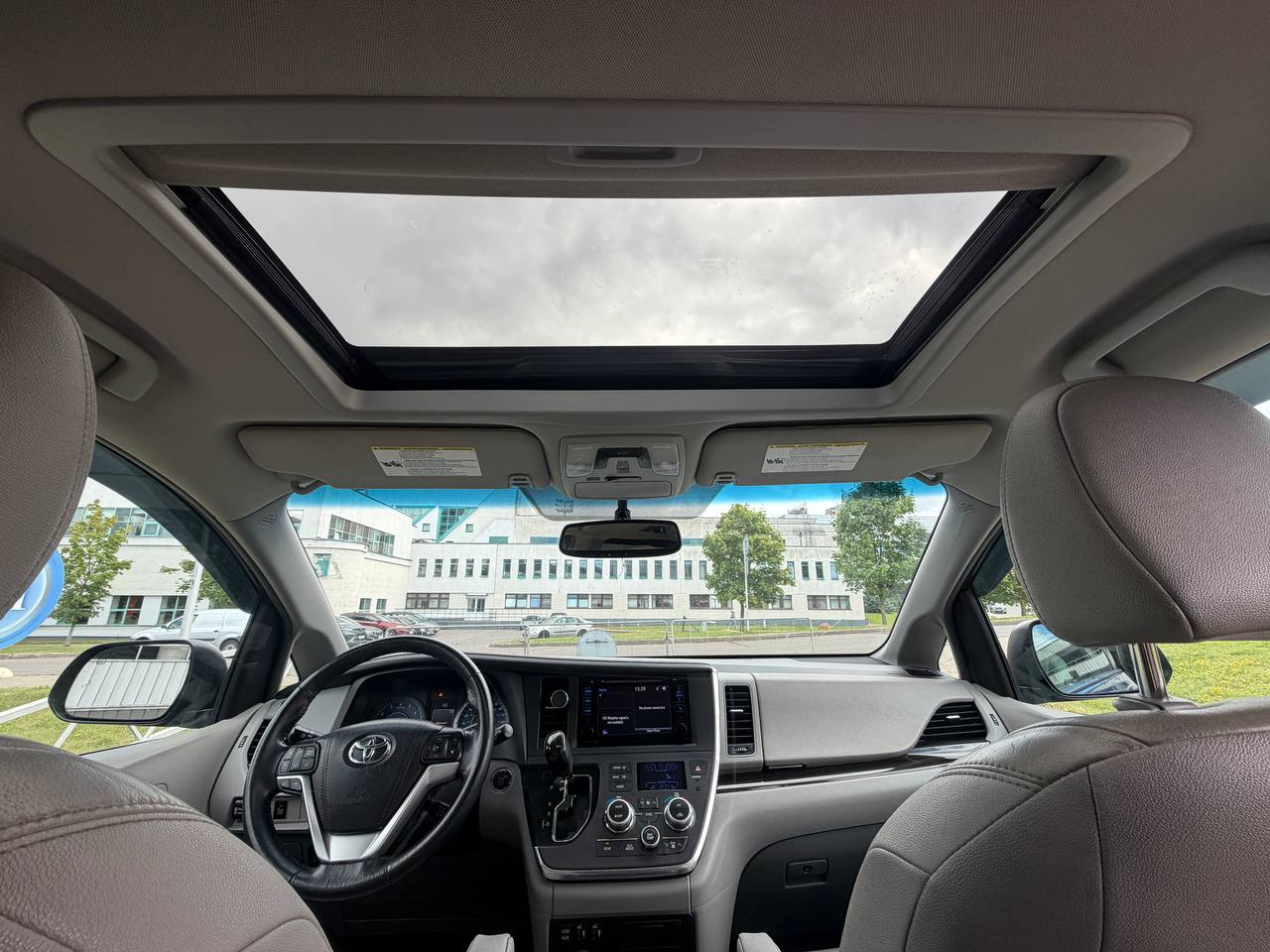 Toyota Sienna