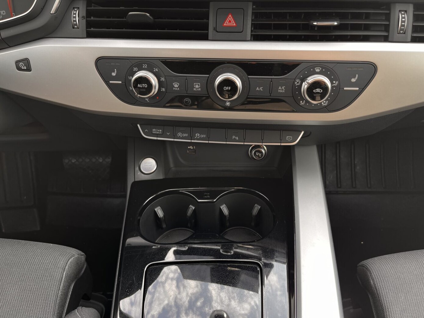 Audi A4 Avant quattro