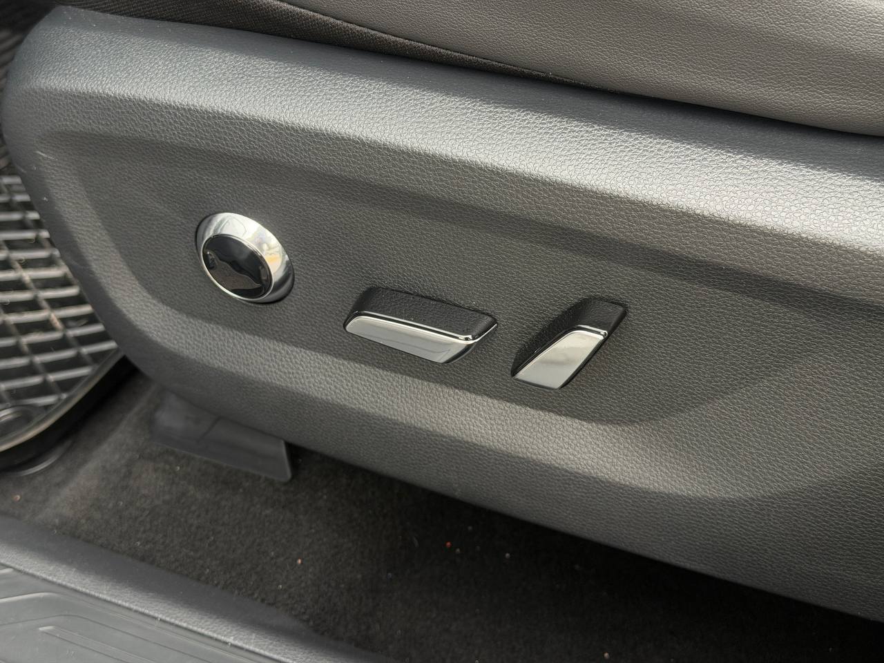 Ford Equator Sport