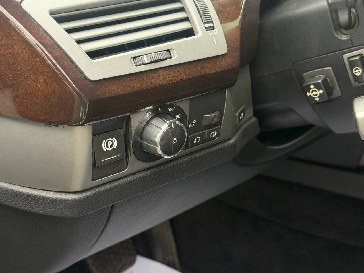 BMW 750 LI