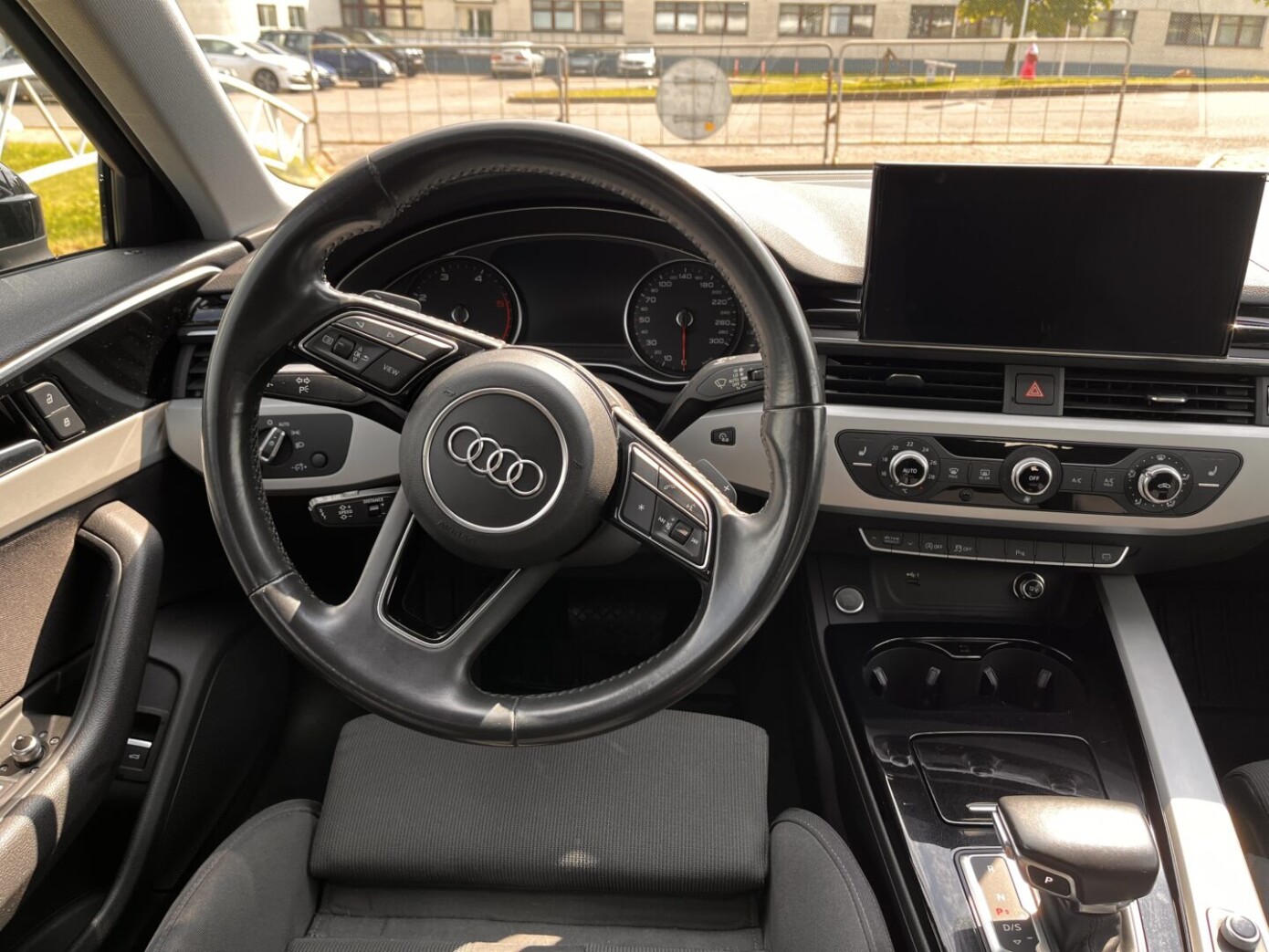 Audi A4 Avant quattro