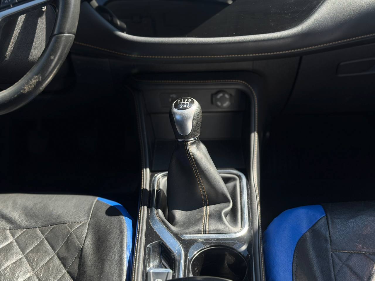 JAC JS4