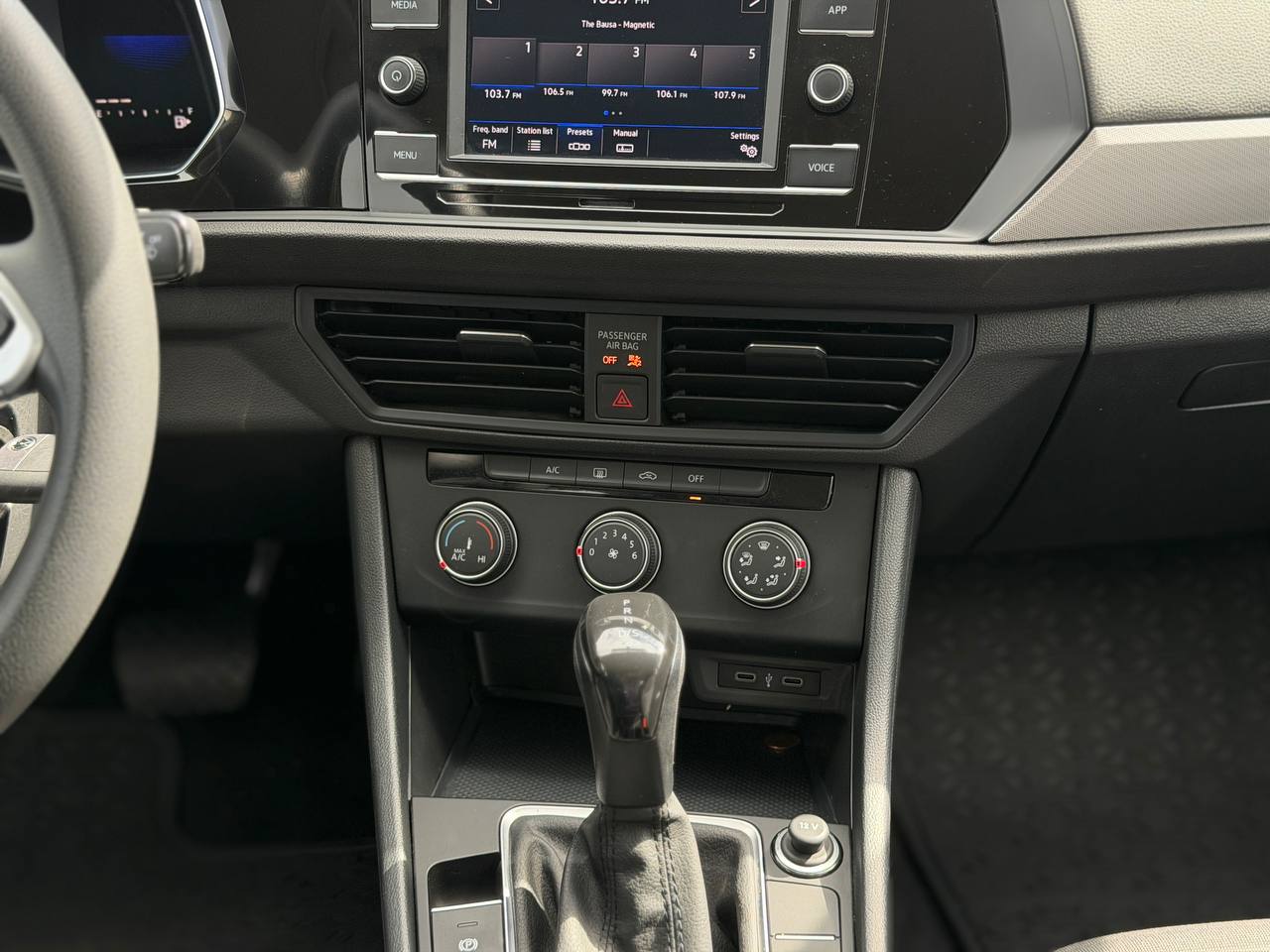 Volkswagen Jetta S