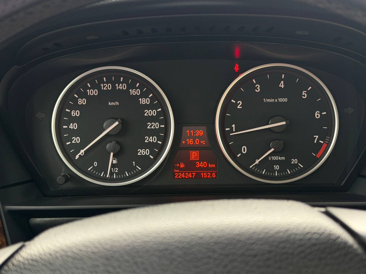 BMW 520i
