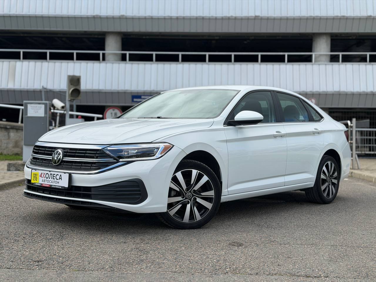 Volkswagen Jetta S