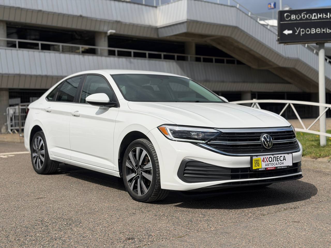 Volkswagen Jetta S