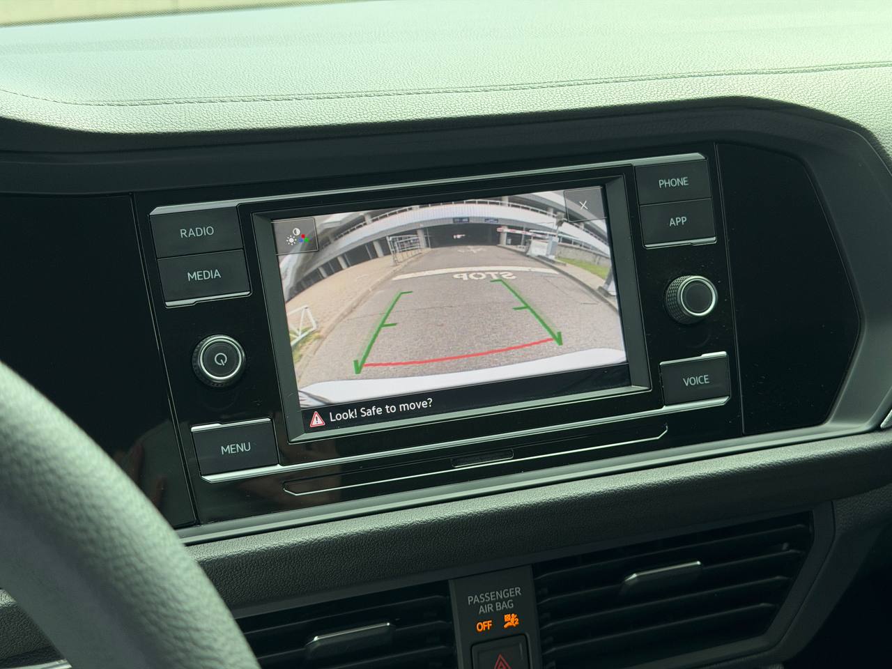 Volkswagen Jetta S