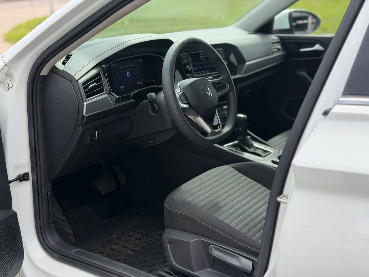 Volkswagen Jetta S