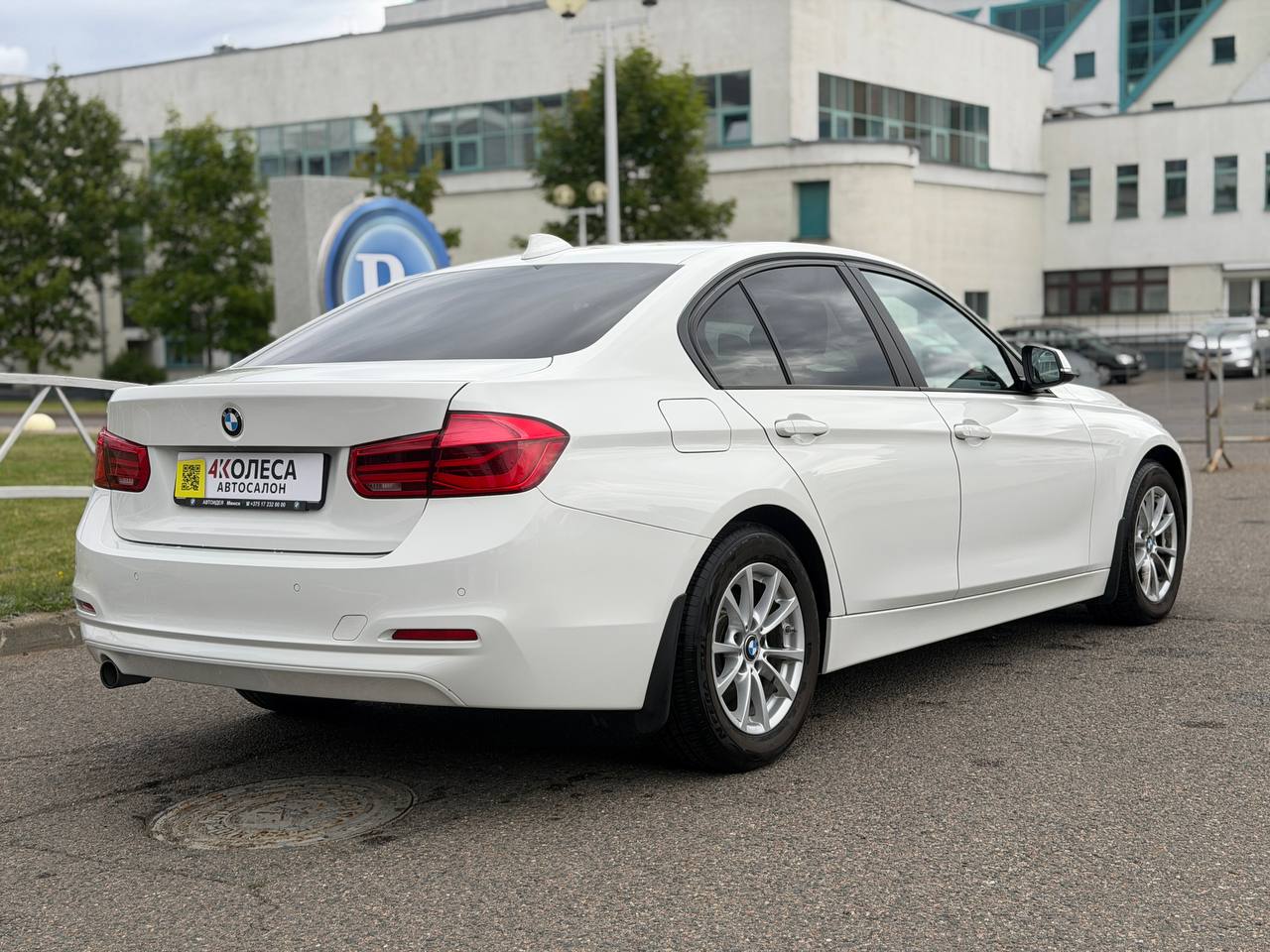 BMW 318i