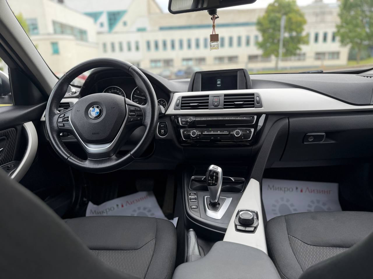 BMW 318i