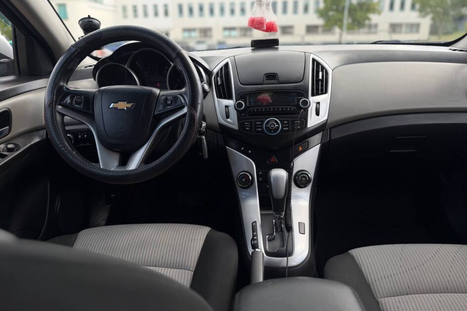  Cruze