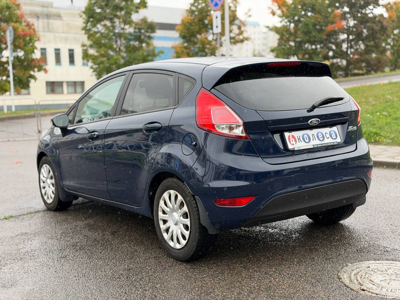  Festiva